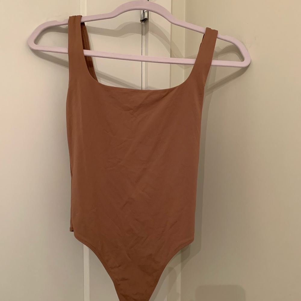 Babaton Sculpt Bodysuit